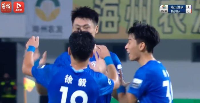 kaiyun-苏超联赛连云港队1比0领先扬州队