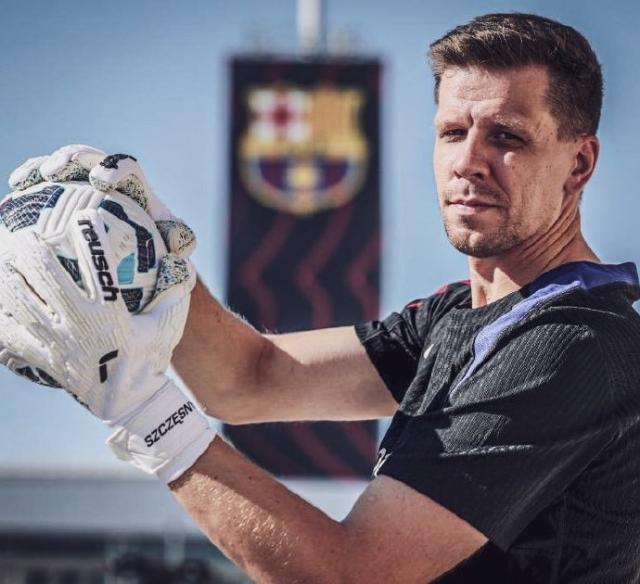 开云官网-什琴斯尼：复出加盟巴萨想夺欧冠，让我打替补也行