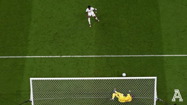 1669232171648072752.jpg FiRX4V5XEAMsfYv.jpg