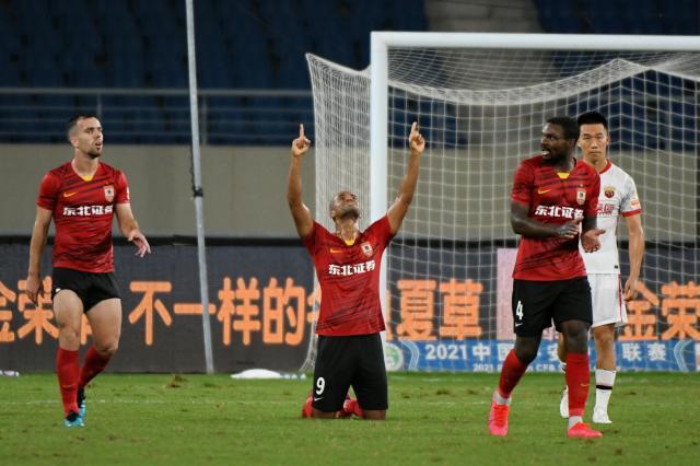 开云体育下载-回顾亚泰第一阶段“火力点”：儒尼奥尔3次梅开二度